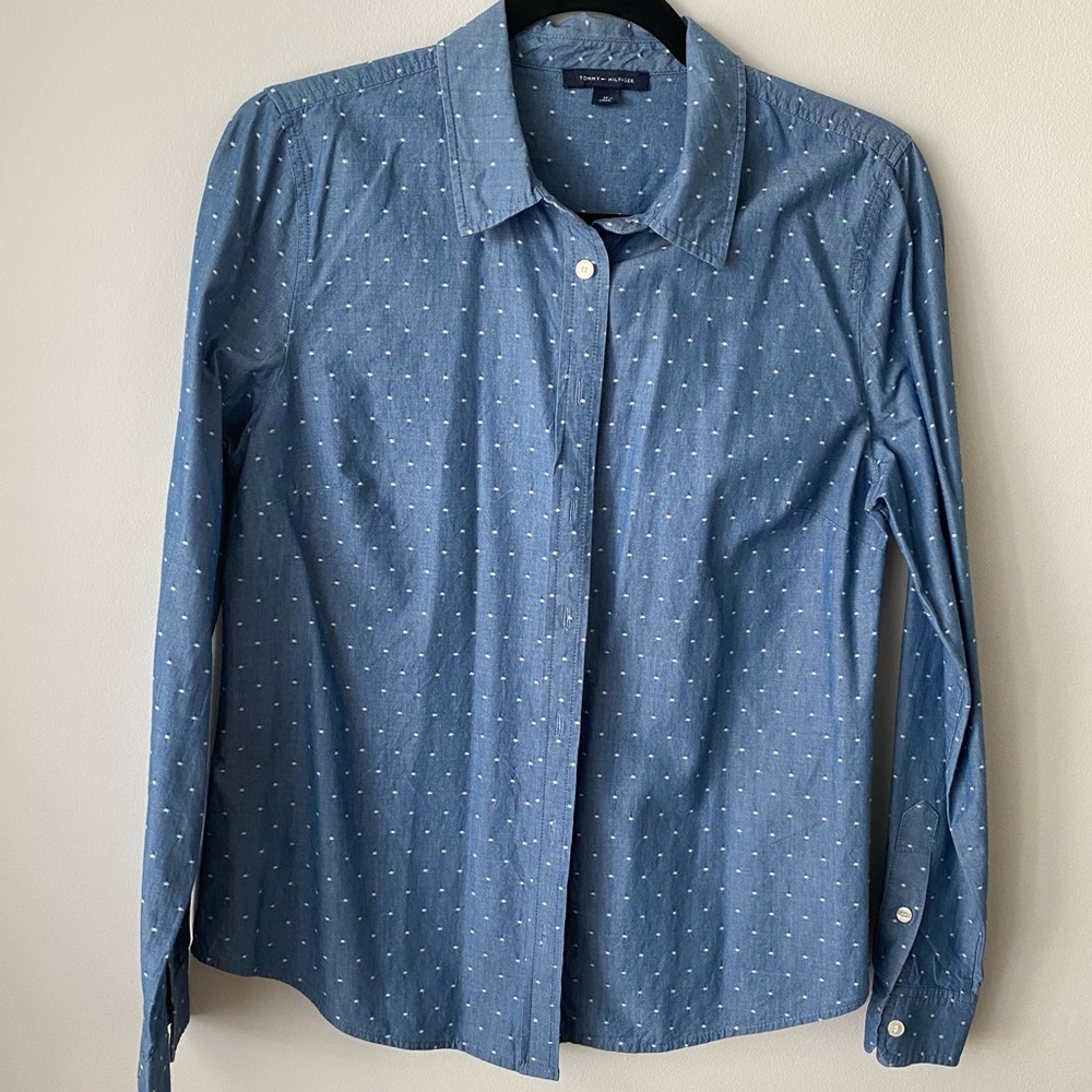 Tommy Hilfiger blue polkadot long sleeve button up womens size M